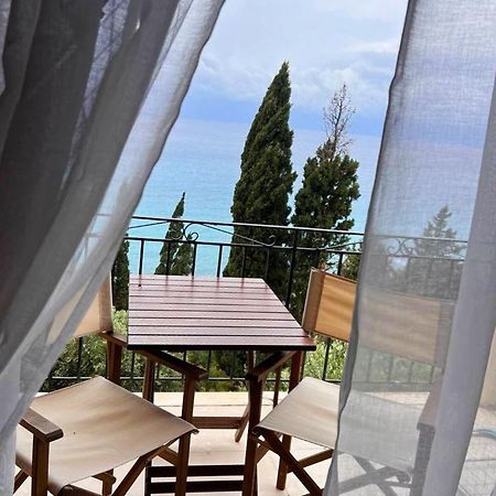 Stefanos Apartments By Sv Alians آغيوس غوذيوس المظهر الخارجي الصورة